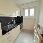 Modern Flat With Big Balcony & Garage Parking Διαμέρισμα *