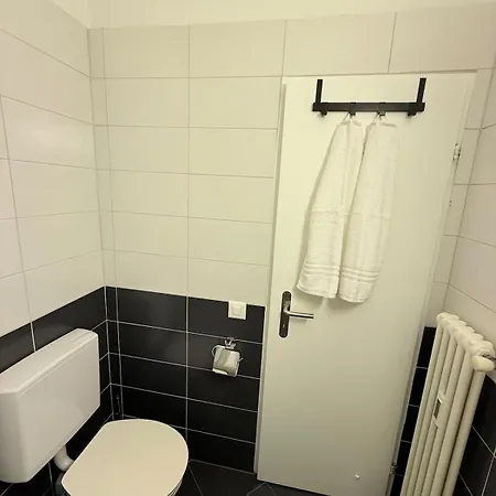 Modern Flat With Big Balcony & Garage Parking Apartamento Lugano